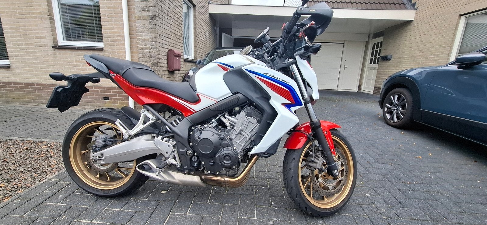 “Honda CB650FA ABS | Schadevrij | 44.300 km |, Occasion, 4 cilinders, Particulier, Meer dan 35 kW