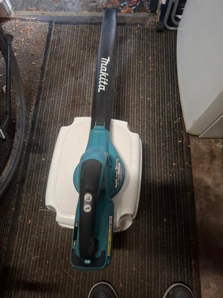 Makita DUB362Z 36V Accu Bladblazer (excl. accu's en lader), Tuin en Terras, Gebruikt, Ophalen of Verzenden, Makita, Accu