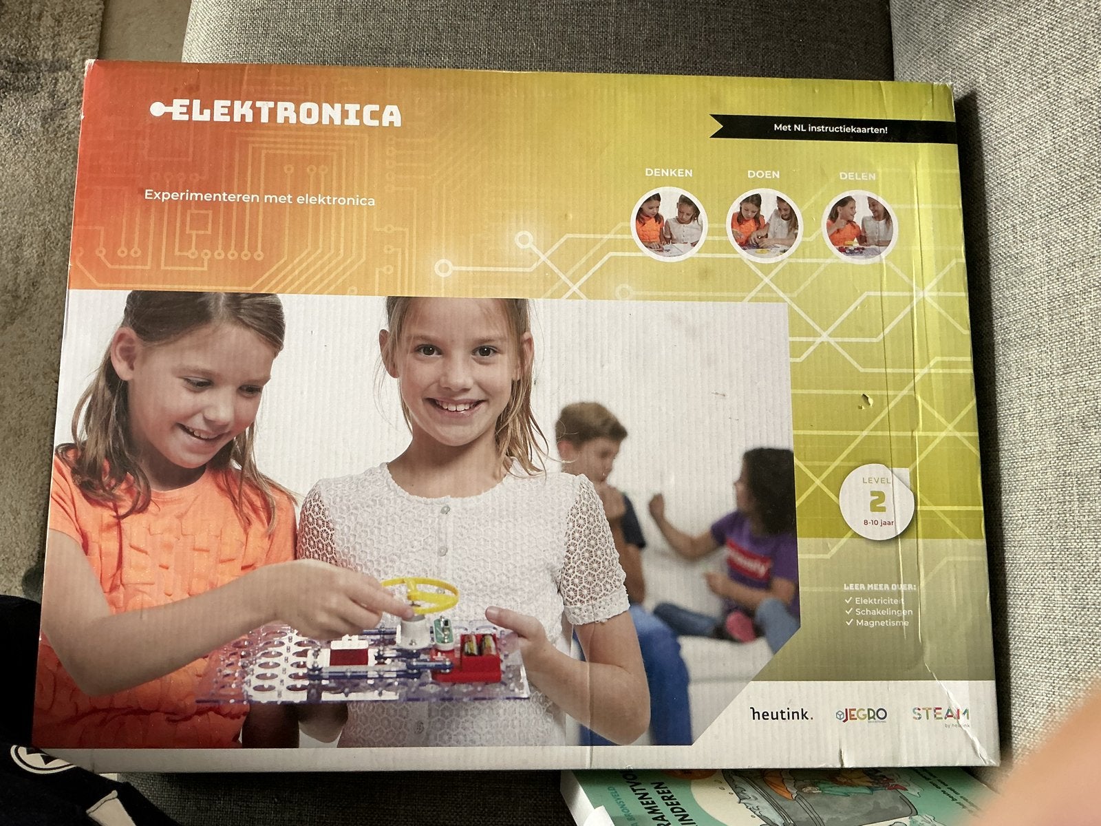 Elektronica Experimenteerdoos - Leer en Ontdek!, Ophalen of Verzenden, Zo goed als nieuw, Elektronica