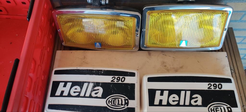 Hella 290 Halogeen Verstralers met Gele Glazen, Ophalen