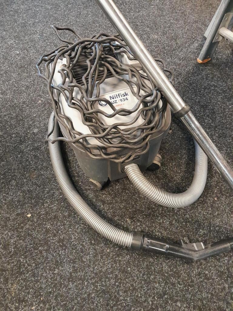 nilfisk uz934 stofzuiger, Witgoed en Apparatuur, Stofzuigers, Gebruikt, Overige typen, Overige merken, Minder dan 1200 watt, Geschikt voor harde vloeren