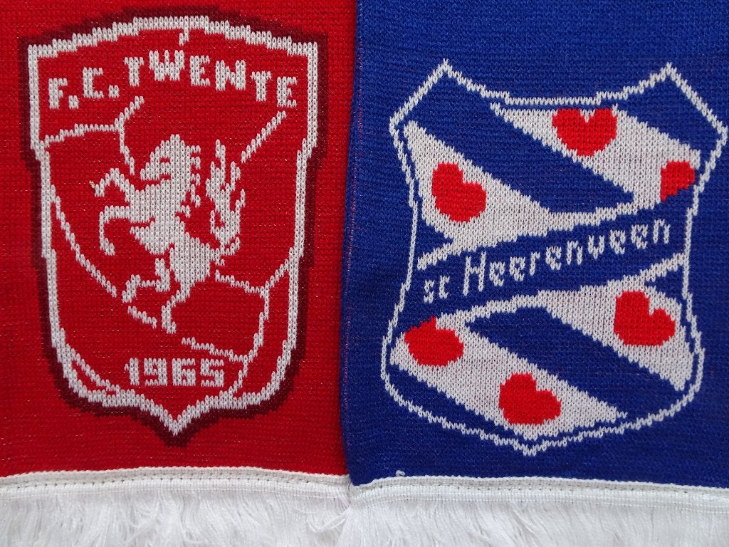sjaal sc Heerenveen - FC Twente, Verzamelen, Sportartikelen en Voetbal, Ophalen of Verzenden, Zo goed als nieuw, Overige binnenlandse clubs