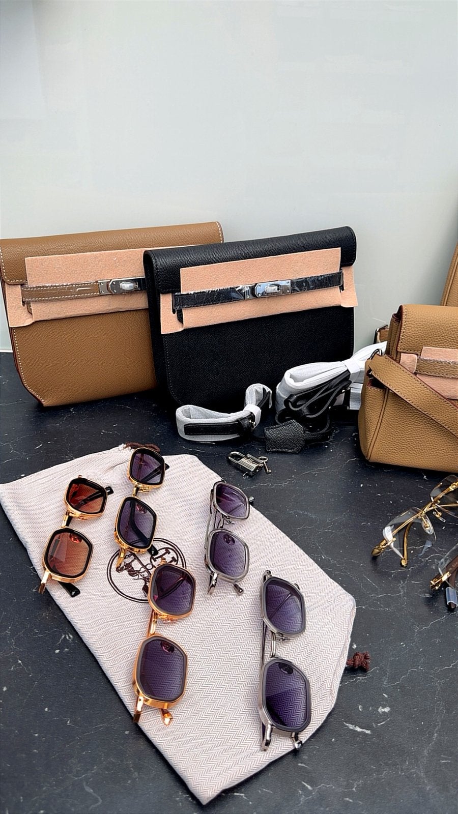 Hermes Hac a Dos - Kelly GM & Depeches messenger bag dior, Sieraden, Tassen en Uiterlijk, Tassen | Schoudertassen, Ophalen of Verzenden