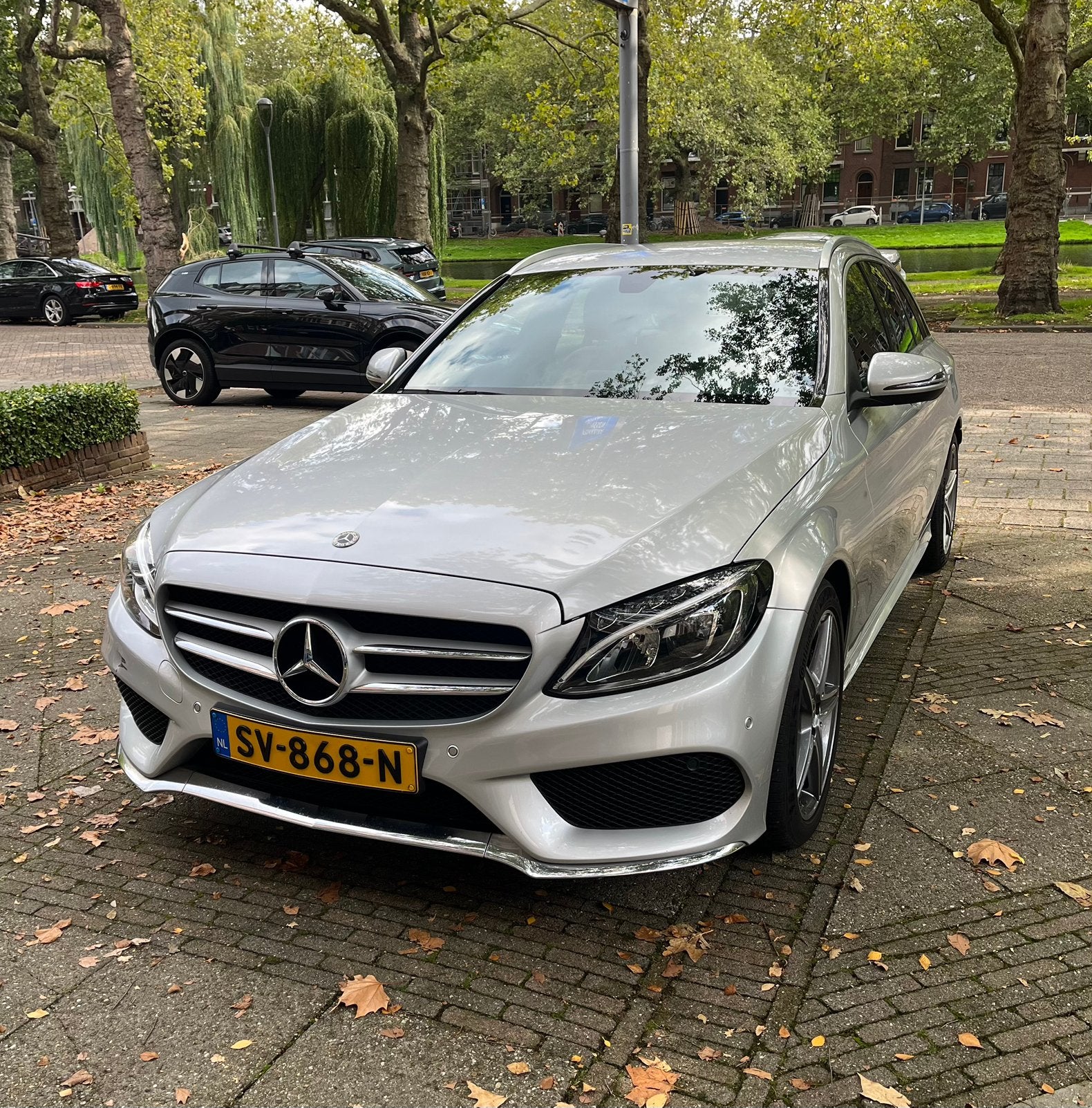 Mercedes-Benz C-Klasse C180 AMG 156pk 9G-TRONIC 2018 Grijs, Auto's, Automaat, Achterwielaandrijving, 1800 kg, Particulier