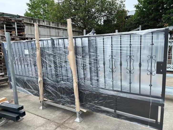 nieuwe schuifpoort op rail, Ophalen, Schuifpoort, Nieuw, 200 cm of meer