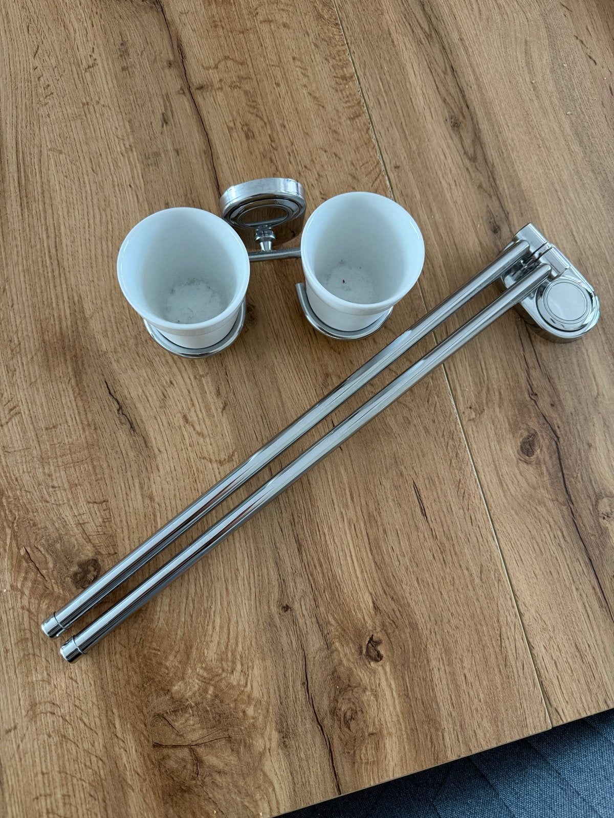 Bodum handdoekrek met dubbele bekerhouder, Huis en Inrichting, Handdoekenrek, Ophalen of Verzenden, Zo goed als nieuw, Wit