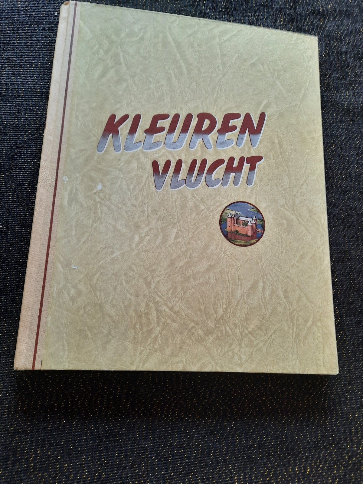Plaatjesalbum 'Kleuren Vlucht' uit 1971 compleet, Ophalen of Verzenden