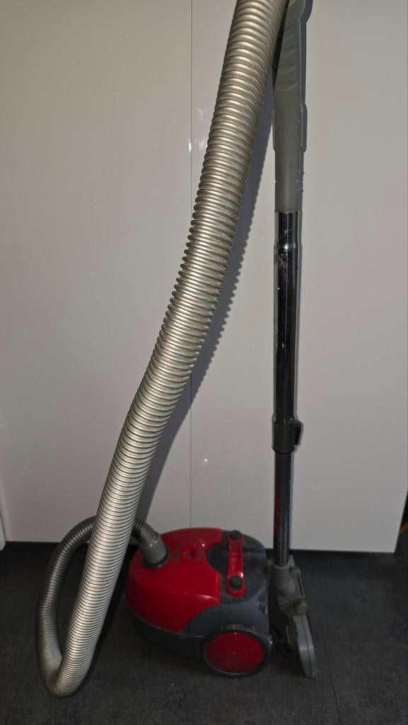 Stofzuiger klein Bestway 1300 w, Witgoed en Apparatuur, Stofzuigers, Ophalen of Verzenden
