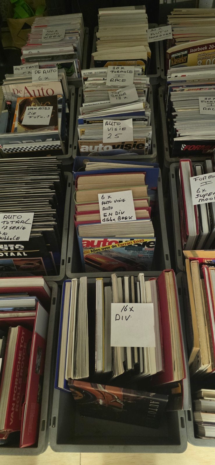 auto boeken verzameling, Ophalen, Auto's