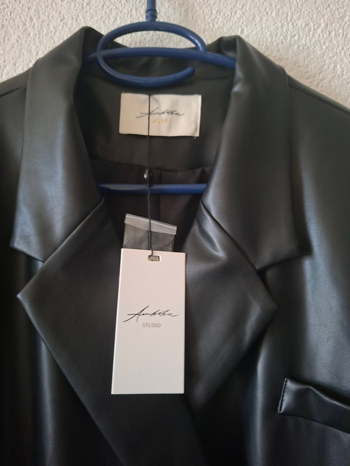 Ambika Studio Zwart Faux Leren Blazer - Nieuw met kaartje, Ambika Studio, Zwart, Nieuw, Ophalen of Verzenden