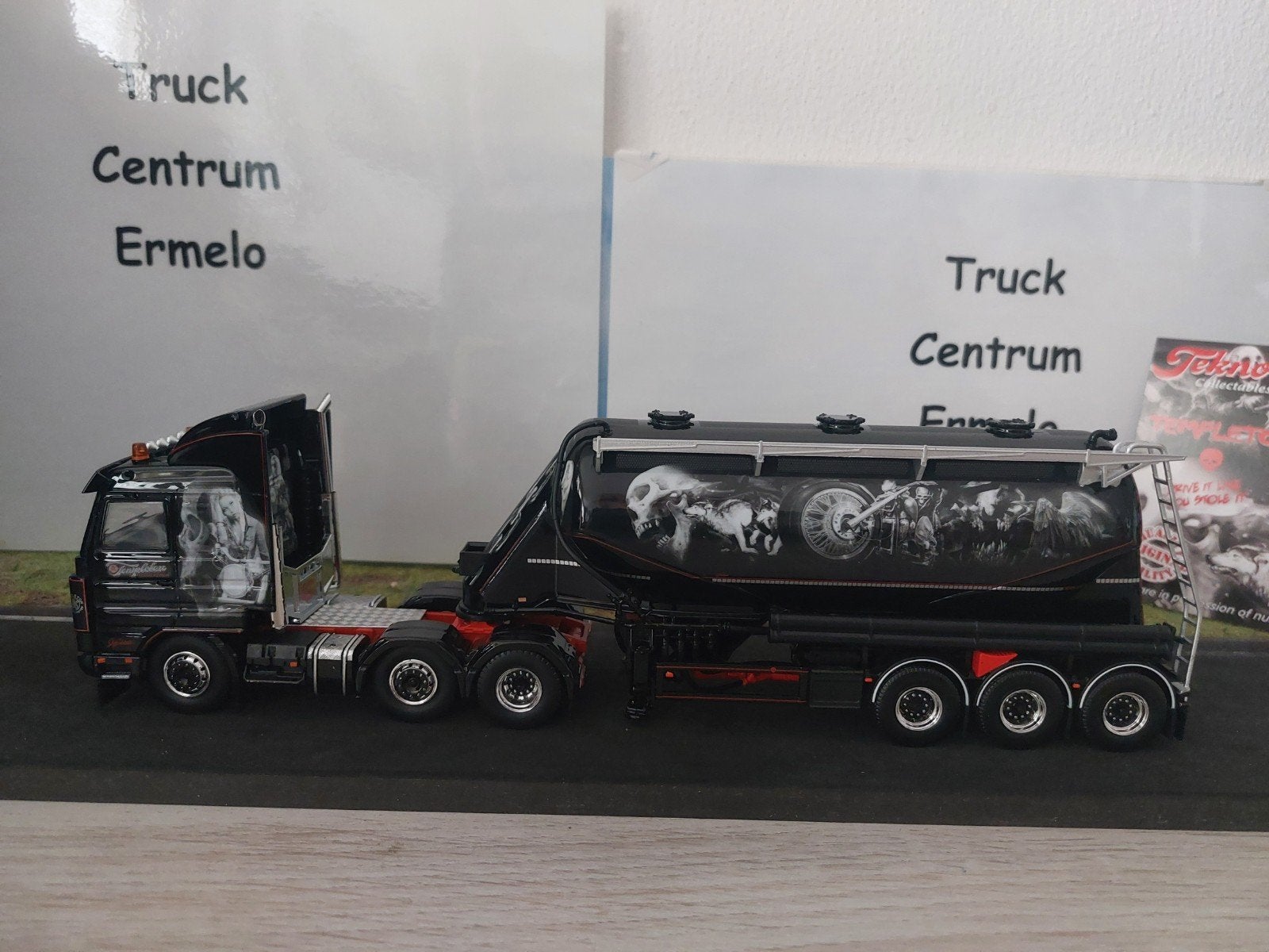 Templeton, John
Scania 3-serie Streamline met 3-assige onder, Ophalen of Verzenden, Nieuw, Bus of Vrachtwagen, Tekno