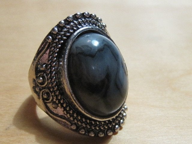 ri. Mooie ring edelsteen 'AGAAT' (17,5)  - zilverkleur, Overige materialen, Verzenden, Nieuw, 17 tot 18