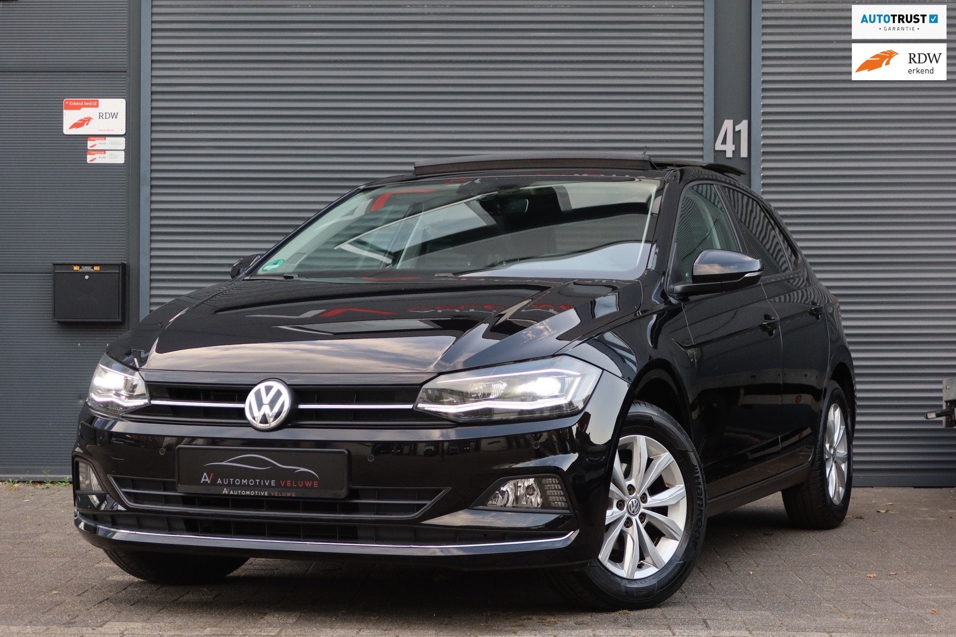 Volkswagen Polo 1.0 TSI Highline PANO|LED|Carplay|Clima|16"|, Auto's, Voorwielaandrijving, Stof, Gebruikt, Zwart
