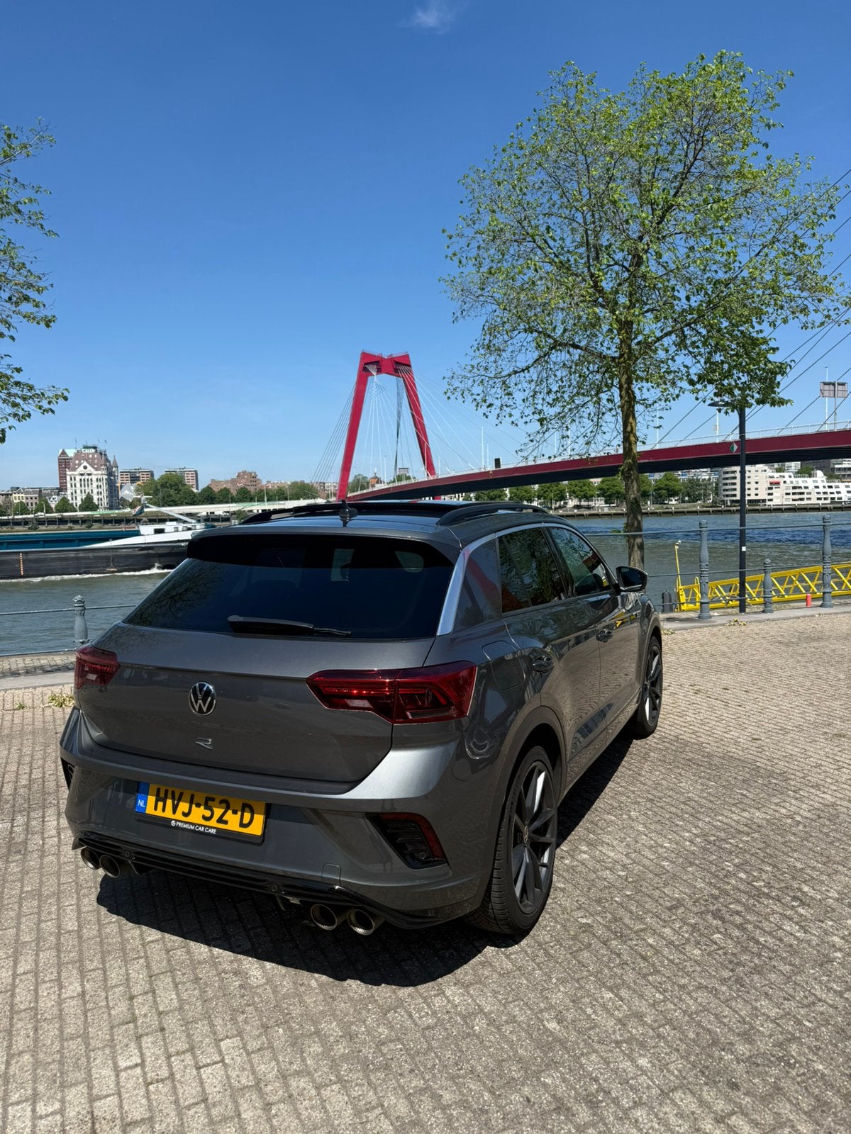 Volkswagen T-Roc R Akrapovic 2.0 TSI 301pk 4Motion 7-DSG, Automaat, Parkeerassistent, 4 cilinders, 1984 cc