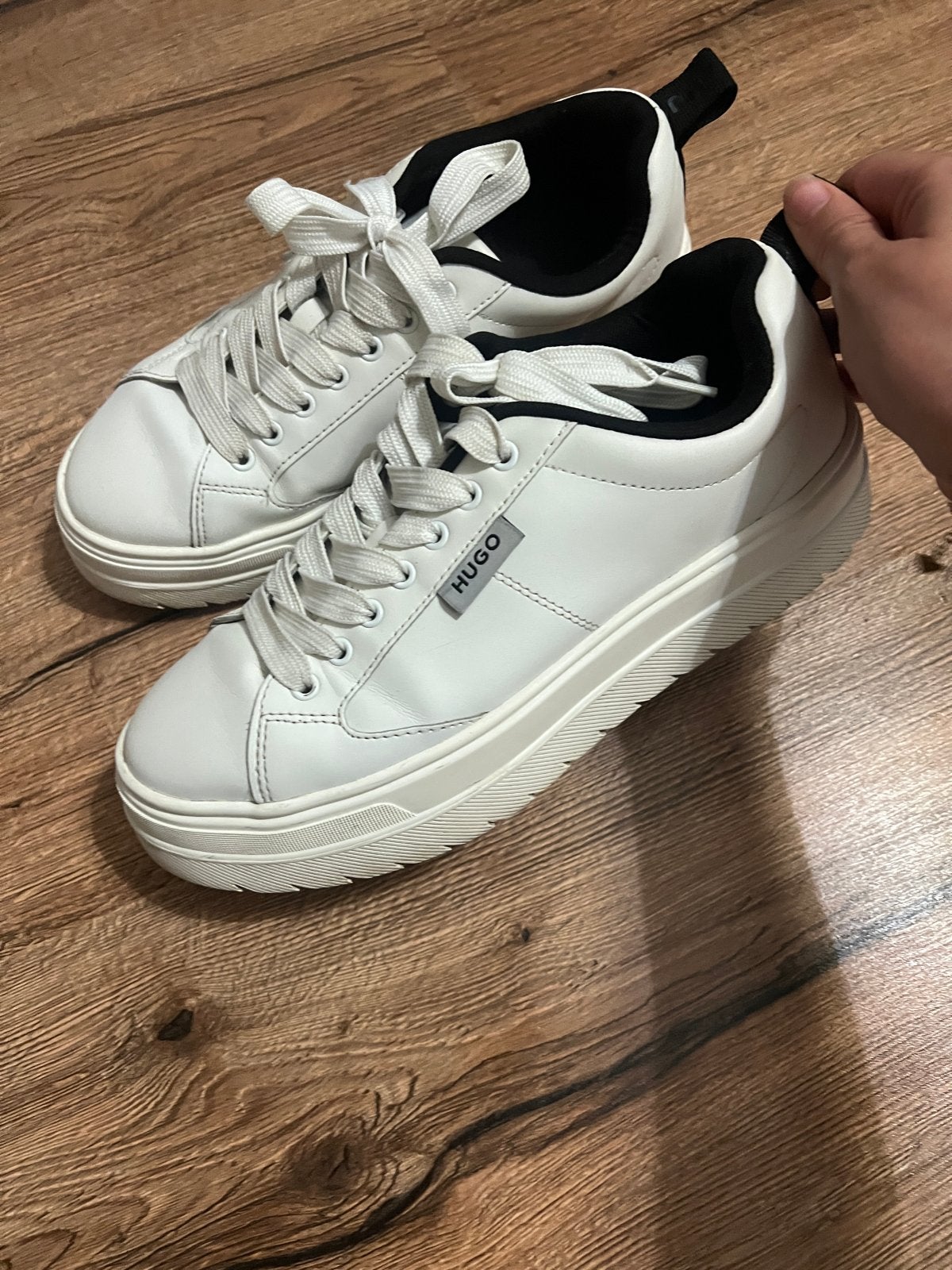 Hugo Boss sneakers maat 41, Ophalen of Verzenden, Gedragen, Wit, Sneakers of Gympen