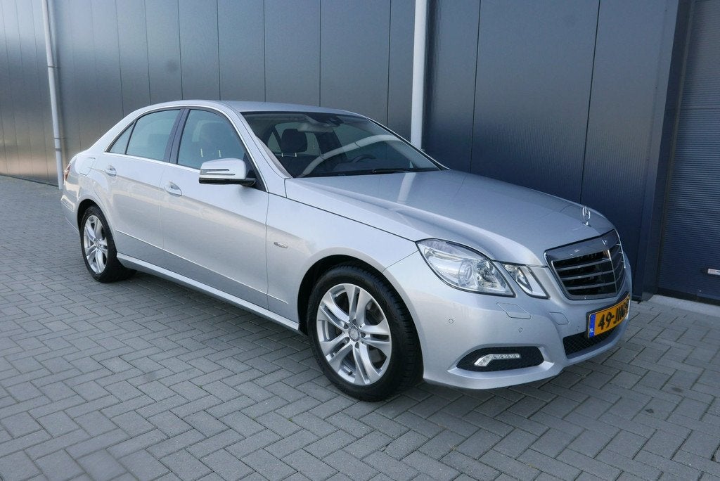 Mercedes-Benz E-klasse 350 CDI AVANTGARDE SEDAN AUT,NAVI,LEE, Automaat, Euro 5, Achterwielaandrijving, Gebruikt