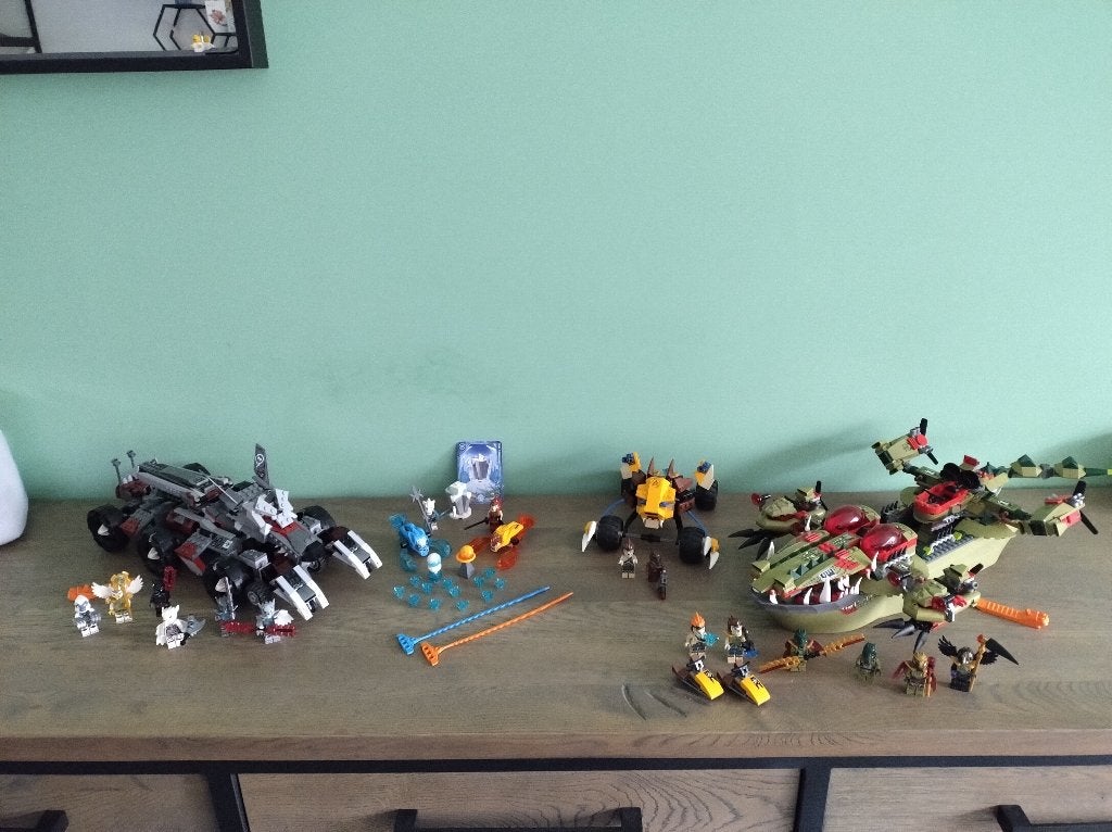 Lego Chima 70002 Lennox's lion 70006 cragger's command ship, Lego, Ophalen of Verzenden, Zo goed als nieuw, Complete set