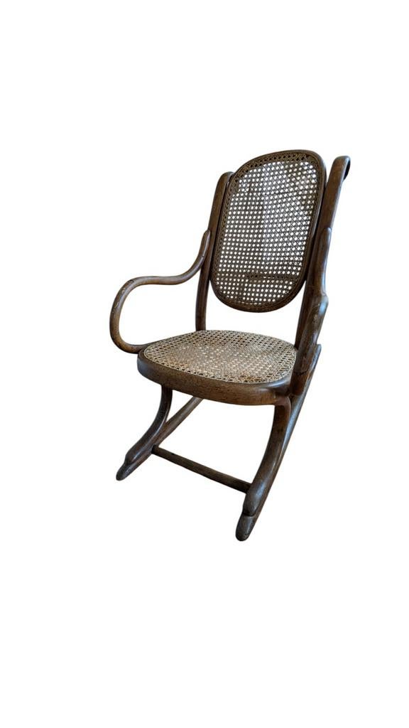 Schommelstoel kinderen Thonet, Ophalen