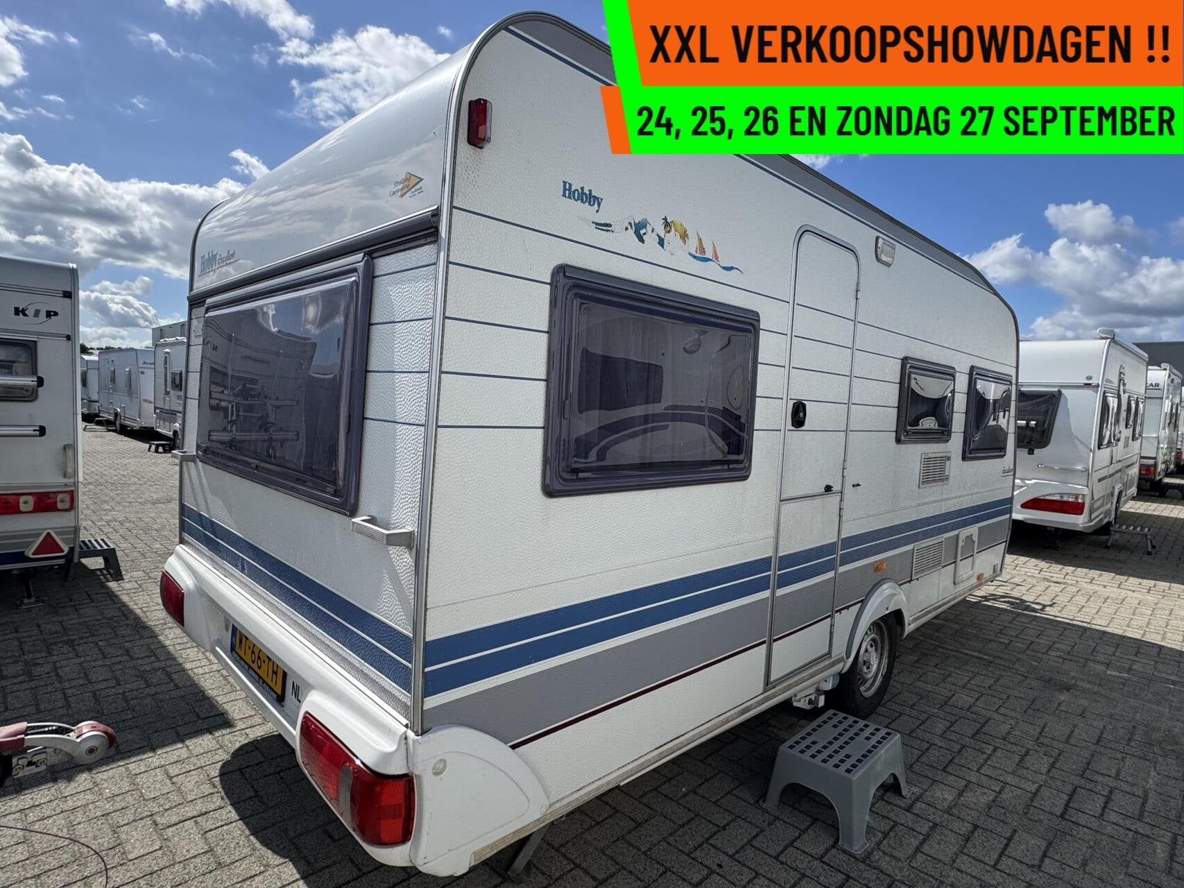 Hobby 450 - XXL VERKOOPSHOW 24,25,26 & 27 SEPT. 10-17 UUR, Caravans en Kamperen, Rondzit, Hobby, Bedrijf, Hordeur