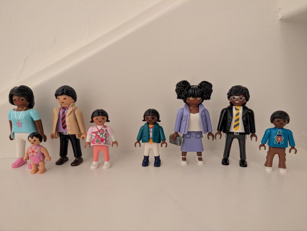 Playmobil familie opstelling getinte poppetjes, Ophalen of Verzenden, Nieuw, Complete set