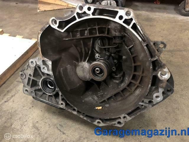 5-versnellingsbak 55355489 Opel Agila 1.3 CDti 2007, Ophalen, Gebruikt, Opel, Opel
