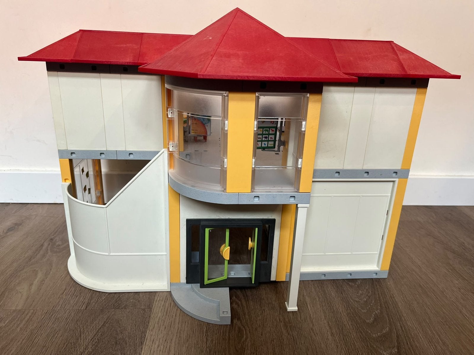Playmobil Schoolgebouw met inrichting en figuren, Ophalen of Verzenden, Gebruikt, Complete set, Gebouw