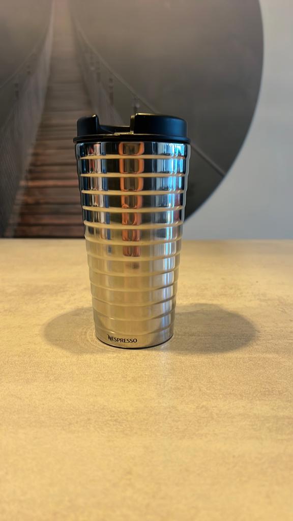 Nieuw Nespresso Touch Travel Mug Thermos Mok - Zilver, Zilver, Ophalen of Verzenden, Metaal, Overige merken