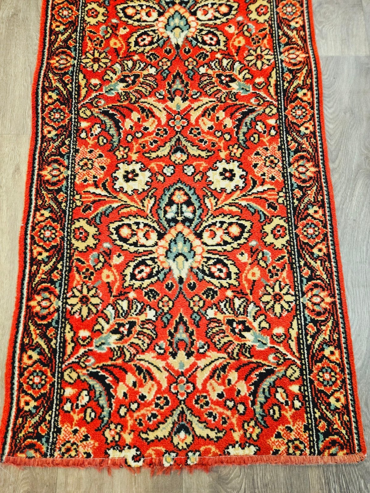 Perzische Loper. Prachtige kleuren en patronen! Weg = Weg!, Perzisch, 200 cm of meer, Zo goed als nieuw, Rechthoekig