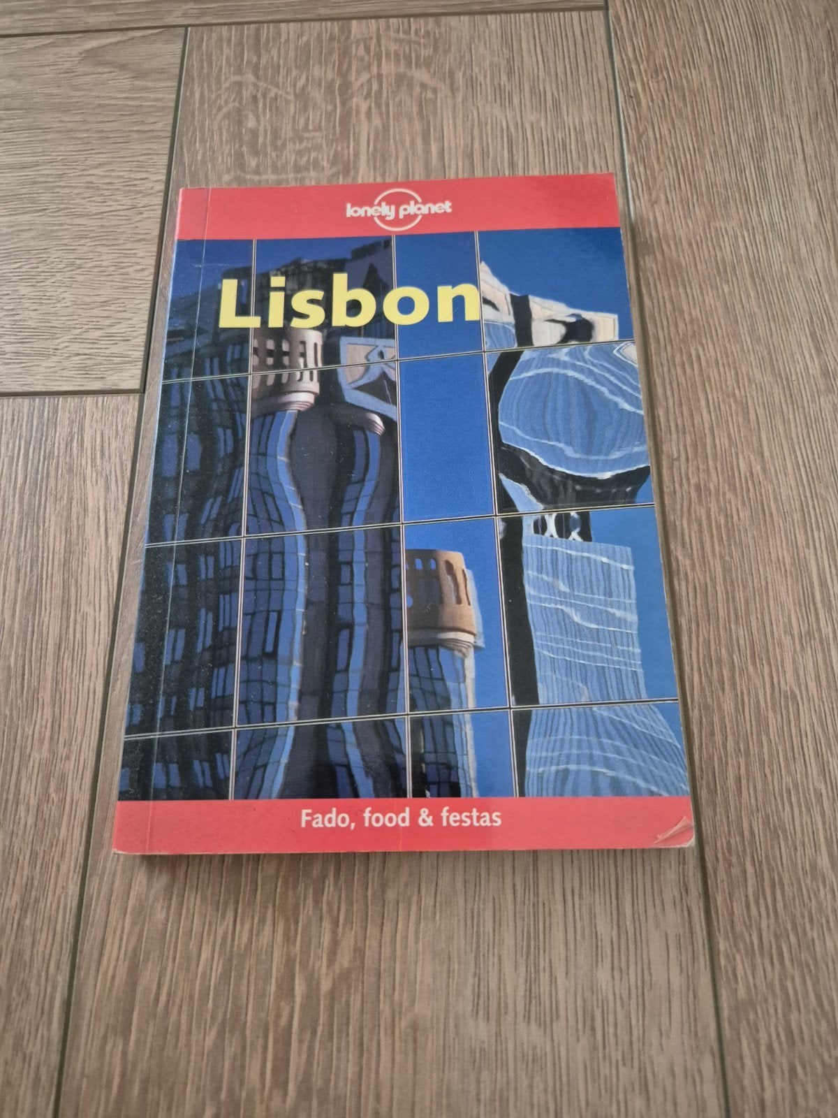 Lonely Planet Lisbon (Lissabon), Lonely Planet, Europa, Ophalen of Verzenden, Zo goed als nieuw