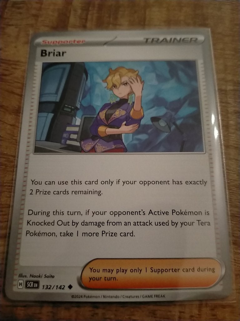 Pokemon Stellar Crown , Briar 132/142, Hobby en Vrije tijd, Verzenden, Zo goed als nieuw, Losse kaart