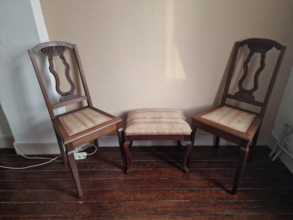 Stoelen en bankje  antiek, Ophalen