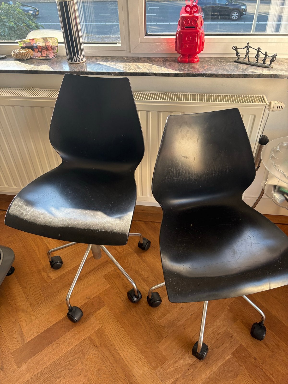 2 Kartell bureaustoelen - Gebruikt, goede staat, Ophalen, Gebruikt, Zwart, Bureaustoel