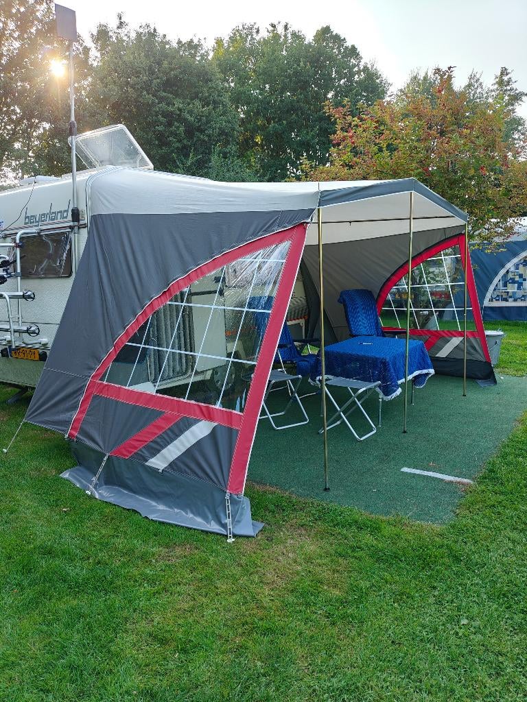 Beyerland 350 Sprinter Caravan bouwjaar 1997, Caravans en Kamperen, Caravans, Particulier, tot en met 2, 500 - 750 kg, Treinzit