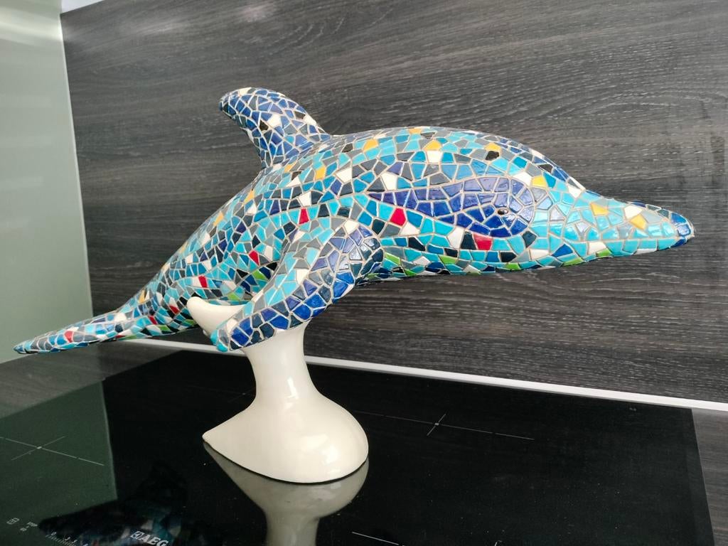 Barcino Mozaïek dolfijn beeld op sokkel, Ophalen, 20 - 50 cm, Steen of Keramiek, Zeeleven