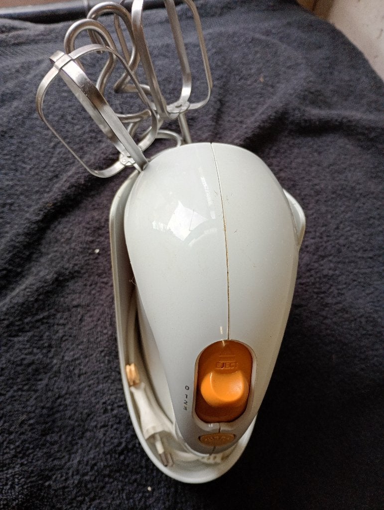 Philips handmixer met gardes - Gebruikt, Ophalen, Gebruikt, 3 snelheden of meer