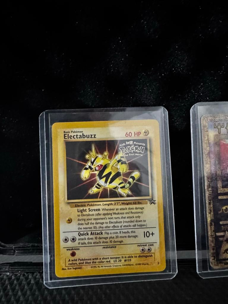 Zeldzame Pokémon Kaart: Electabuzz, Ophalen of Verzenden, Zo goed als nieuw, Meerdere kaarten, Foil