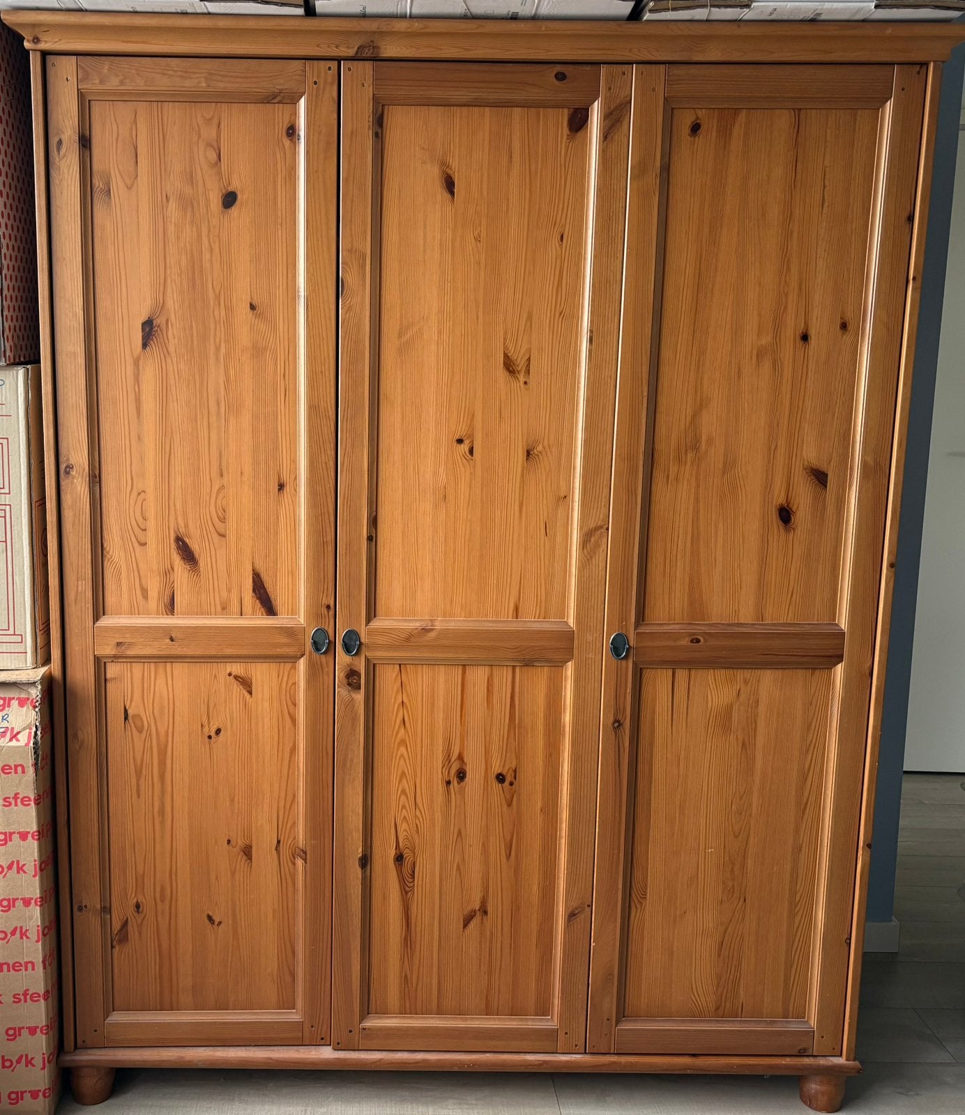 3 deurs kledingkast linnenkast Ikea leksvik, Ophalen, Gebruikt, 100 tot 150 cm, 150 tot 200 cm