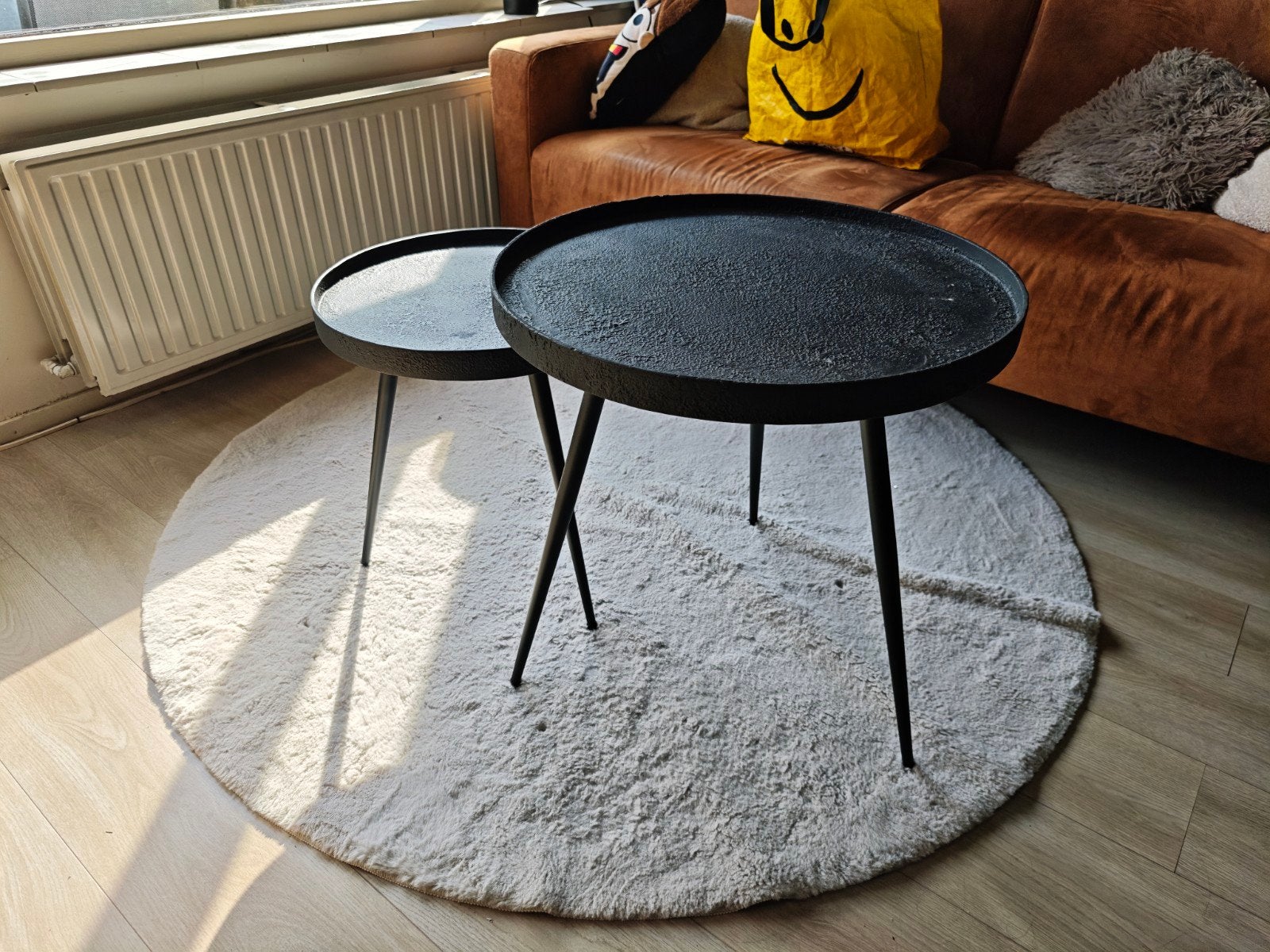 Set van 2 ronde metalen salontafels, Huis en Inrichting, Tafels | Salontafels, Gebruikt, 50 – 75, 50 tot 100 cm, 50 tot 100 cm