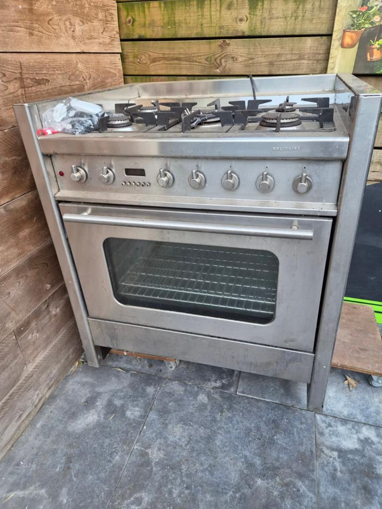 Solitaire gasfornuis met oven - RVS, Witgoed en Apparatuur, Fornuizen, Gebruikt, 60 cm of meer, Grill, Ophalen of Verzenden