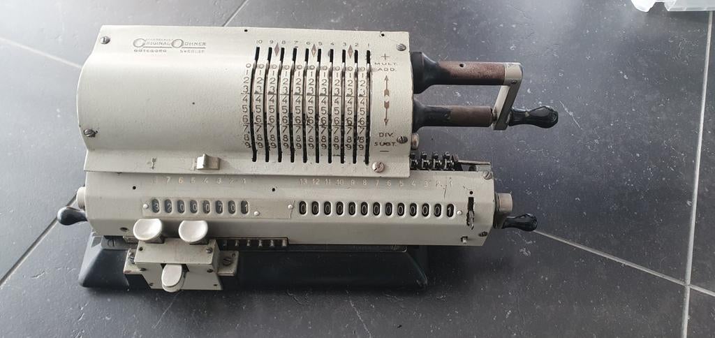 Odhner adder / rekenmachine M-602, Ophalen of Verzenden