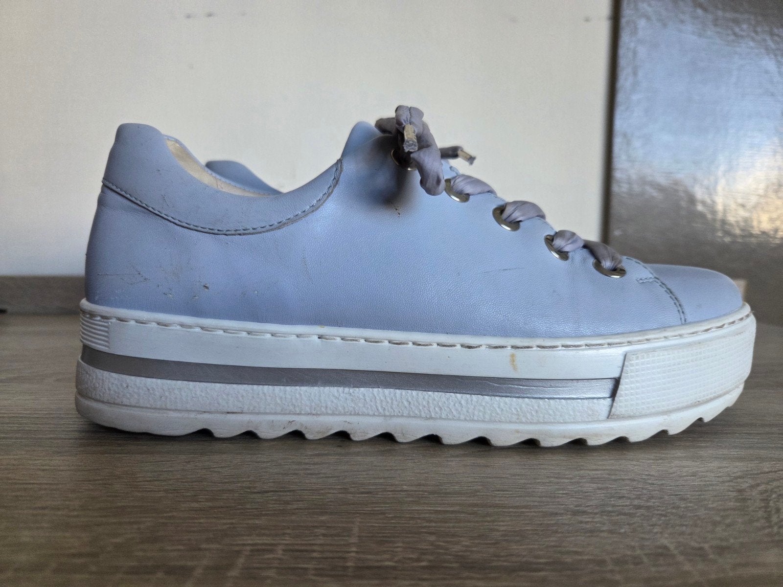 Gabor sneakers, lichtbl, satijnen veters, maat 38,5 wijdt, Kleding | Dames, Blauw, Gabor, Ophalen of Verzenden, Sneakers of Gympen