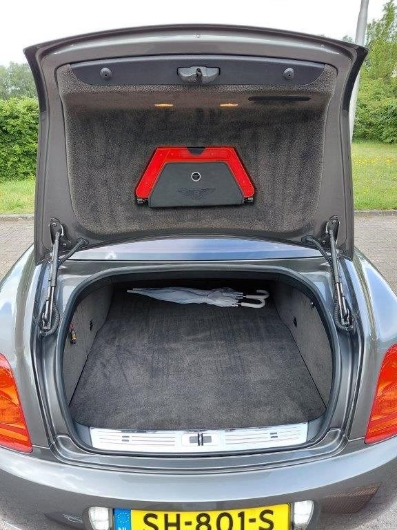 Bentley Continental 6.0 W12 Flying Spur AUT 2008 Grijs, Auto's, Bentley, Automaat, 12 cilinders, 4 stoelen, Leder