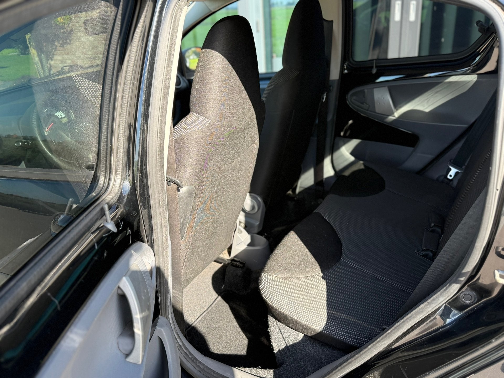 Foto 9 van Toyota Aygo 5 Deurs 165134 KM 1.0-12V