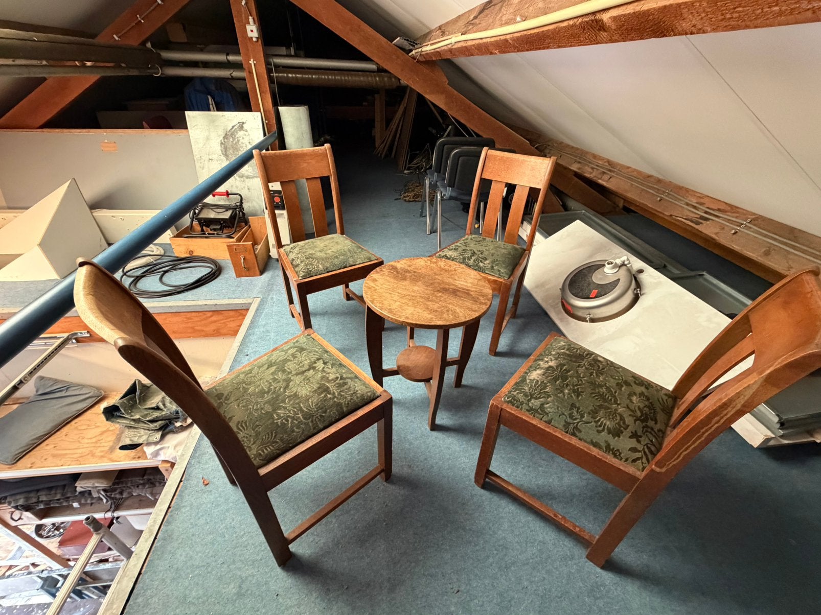 4 vintage eikenhouten eetkamerstoelen Art Deco, Antiek en Kunst, Ophalen