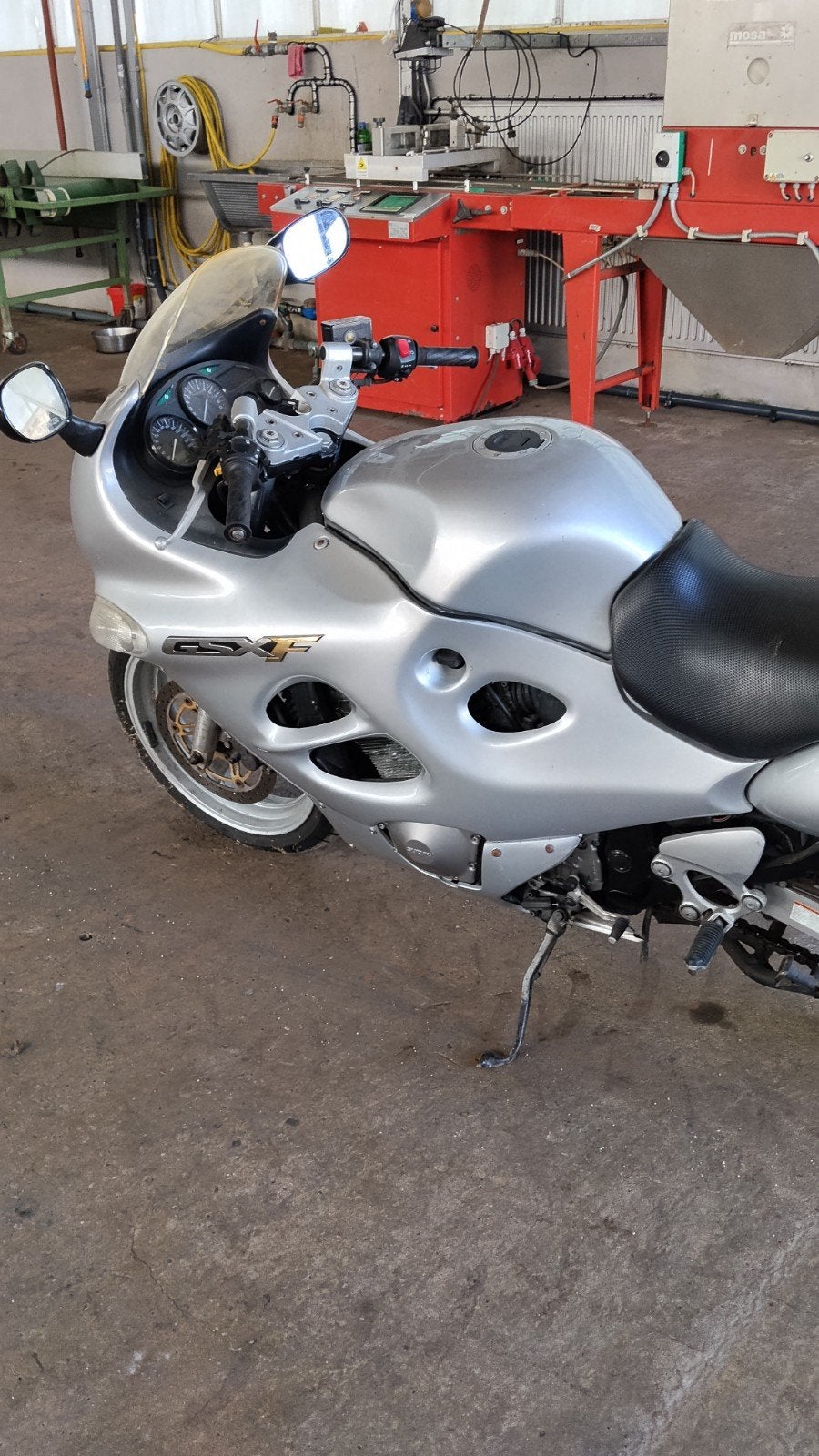 Suzuki gsx 750 voor onderdelen of opknappen, Ophalen, Gebruikt