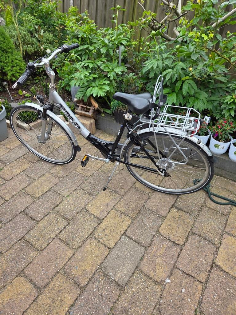 Dames fiets ., Fietsen en Brommers, Fietsen | Dames | Damesfietsen, Zo goed als nieuw, Overige merken, Versnellingen, Ophalen of Verzenden