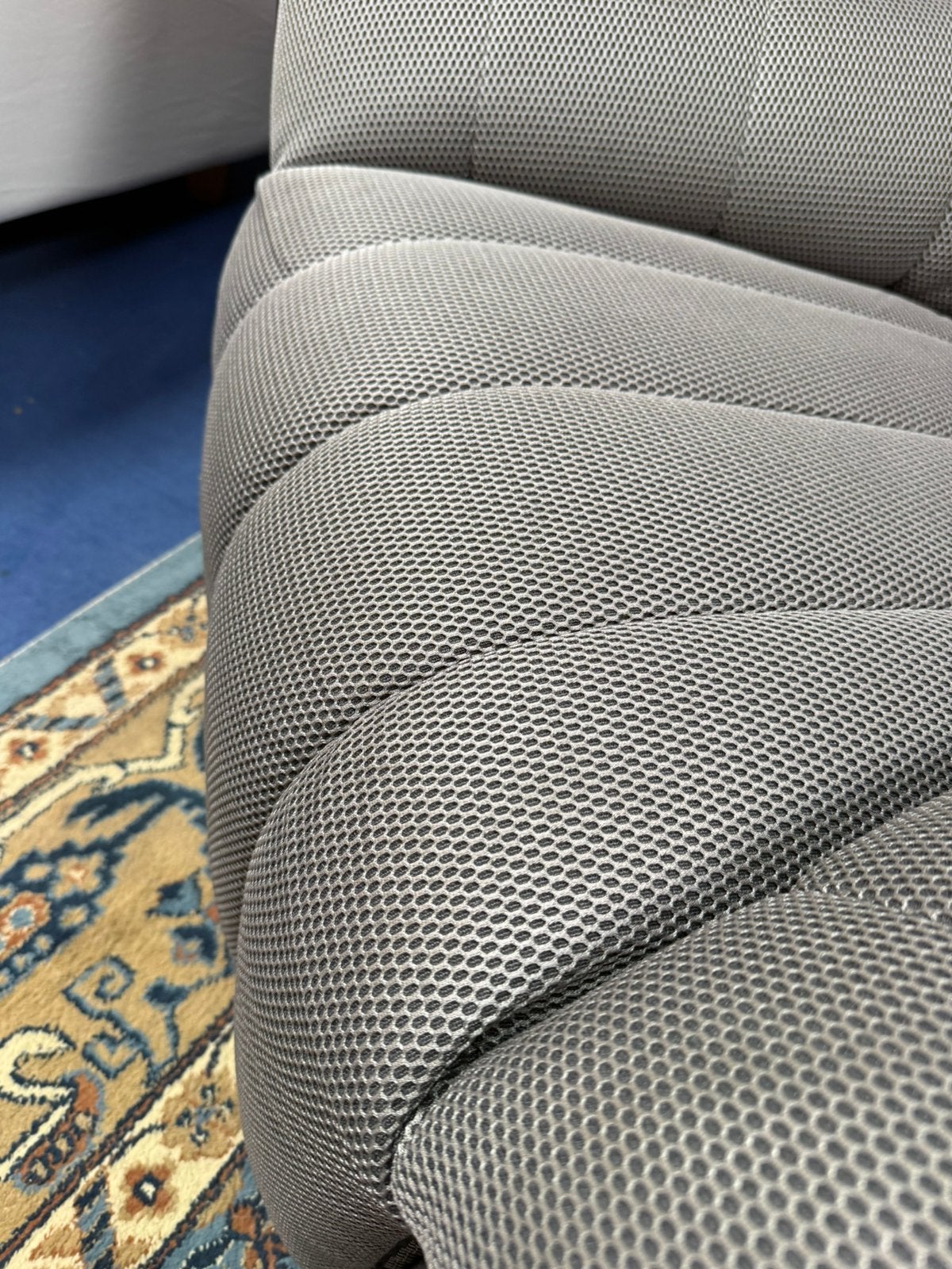 Ligne Roset Fauteuil Moule Schelp loungen, Ophalen, Zo goed als nieuw, 75 tot 100 cm, 50 tot 75 cm