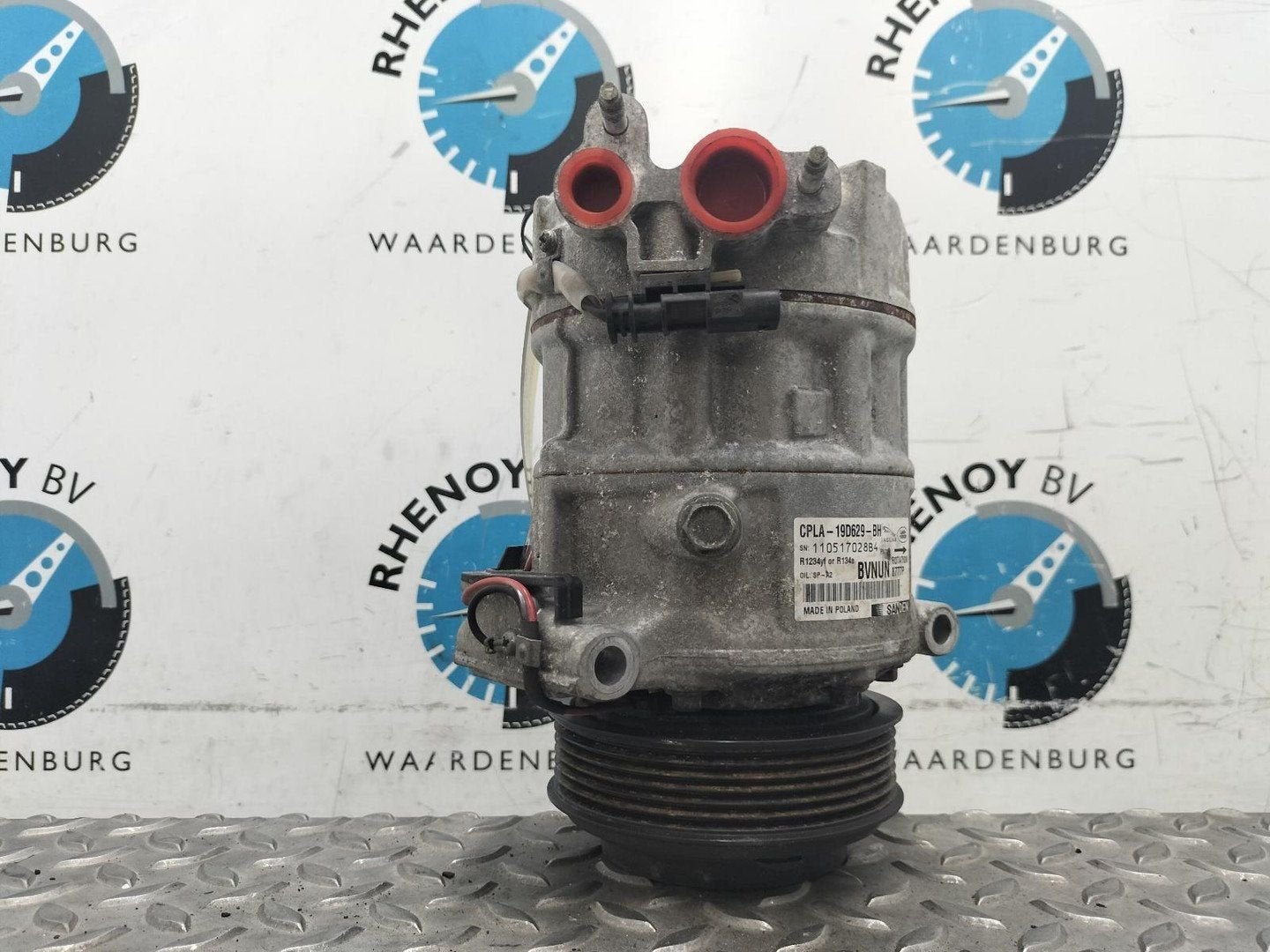 LANDROVER RANGE ROVER AIRCO COMPRESSOR / AIRCOPOMP 2017, Ophalen of Verzenden, Gebruikt, Stiba lid