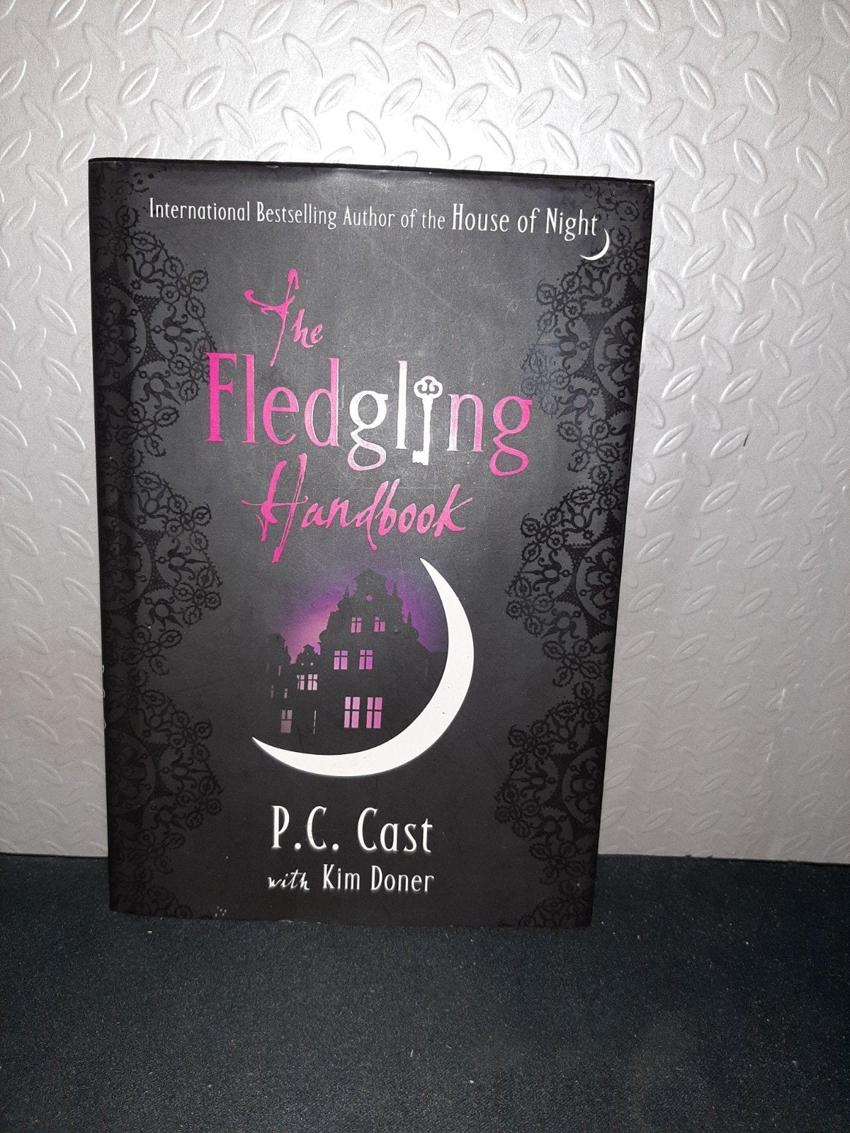 The Fledgling Handbook - P.C. Cast (House of Night), Boeken, Ophalen of Verzenden
