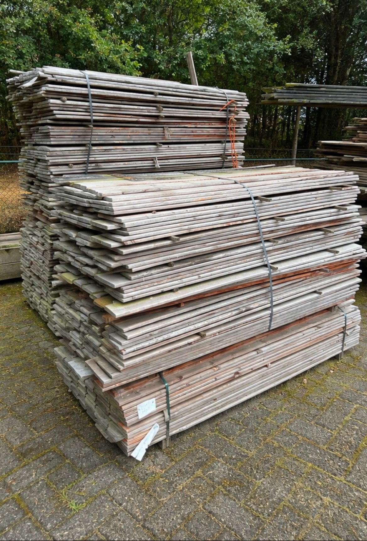 Grote partij geschaafde planken, Doe-het-zelf en Verbouw, Platen en Panelen, Ophalen, Zo goed als nieuw, Hout, Minder dan 20 mm